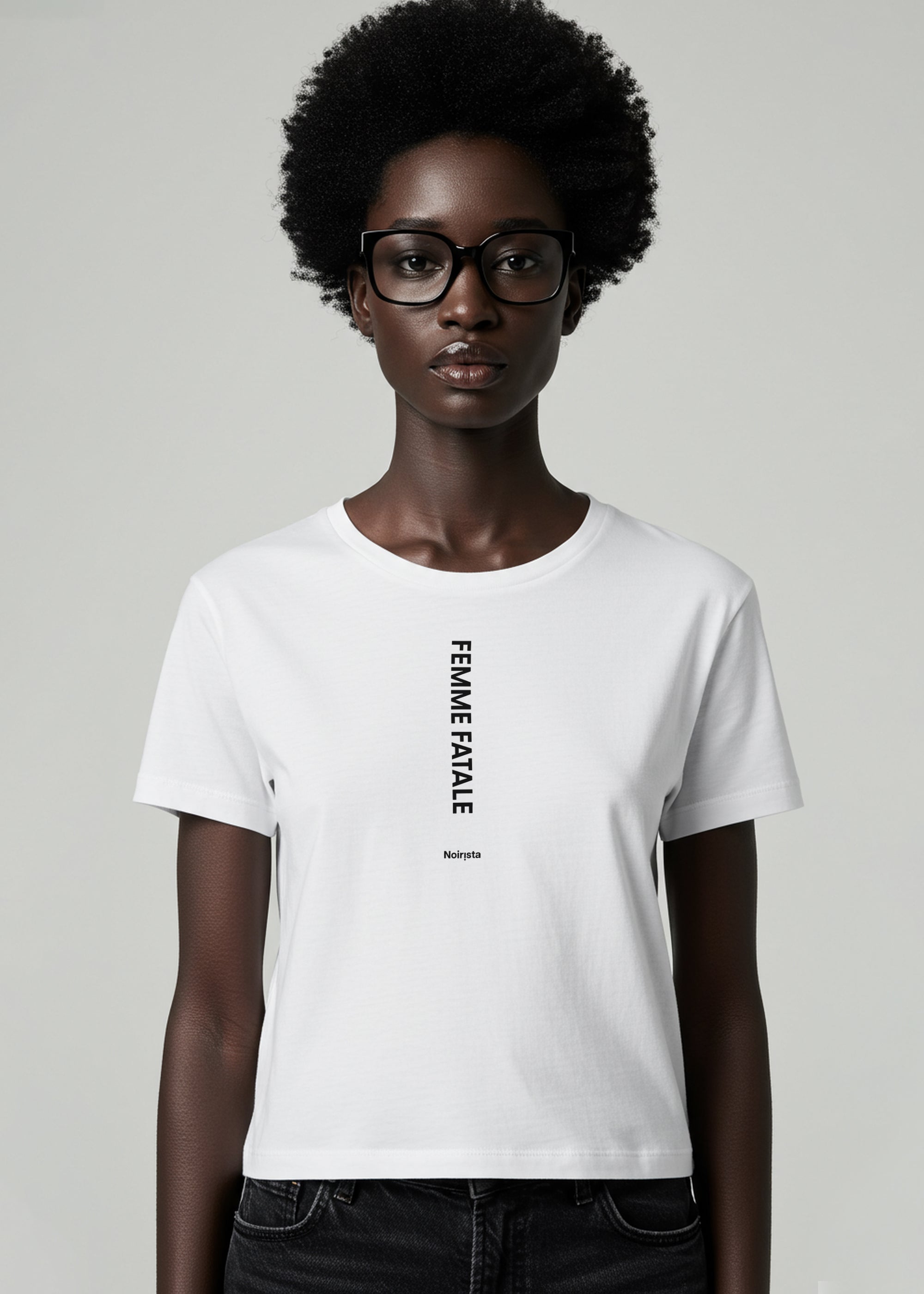 Noirista - Femme Fatale T Shirt