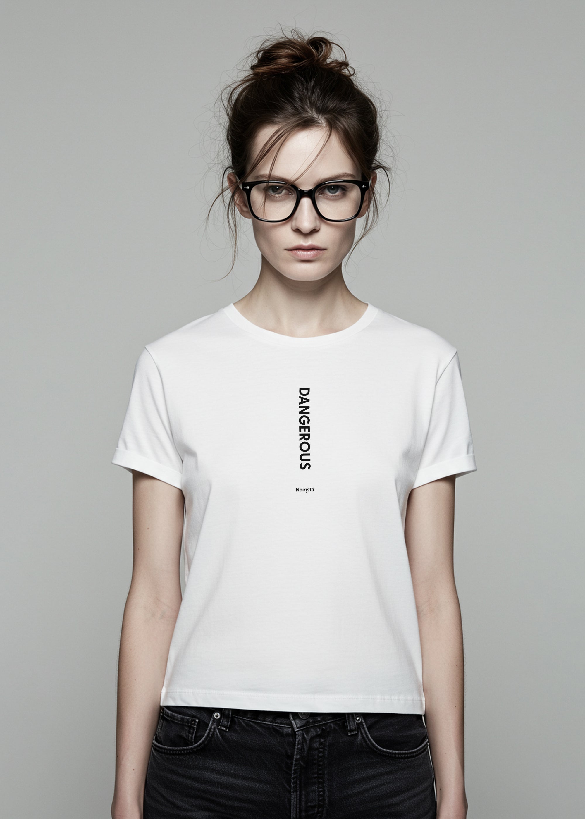 Noirista - Dangerous T Shirt